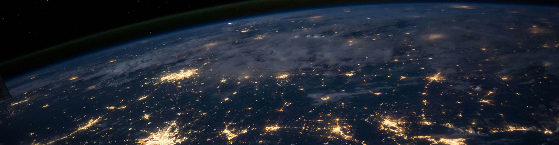 Technology Tools To Manage International Freight Shipments